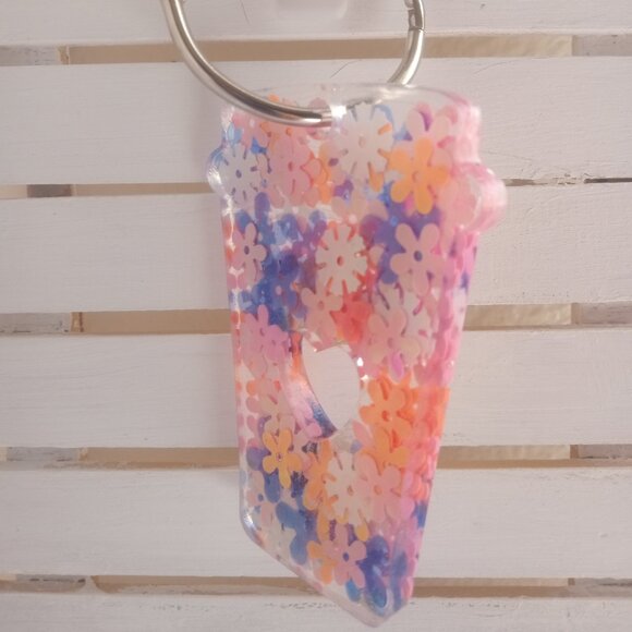 Floral cup keychain - Picture 2 of 4